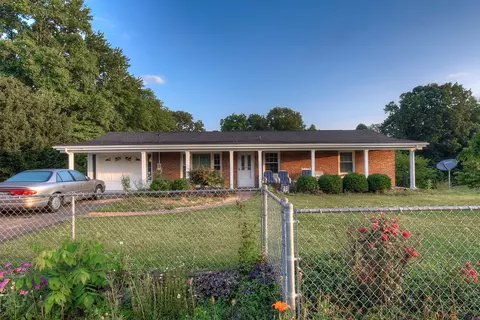 15335 Skyland Ave Bristol Va 24202, Bristol, VA 24202