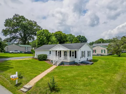345 Bay Street Mount Carmel Tn 37645, Mount Carmel, TN 37645