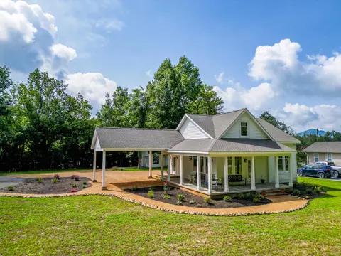 1386 N Walnut North Drive Erwin Tn 37650, Erwin, TN 37650 photo 3