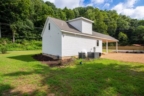 1386 N Walnut North Drive Erwin Tn 37650, Erwin, TN 37650 photo 17