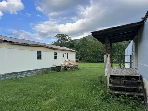 114 116 Marlow Lane Hampton Tn 37658, Hampton, TN 37658 photo 14