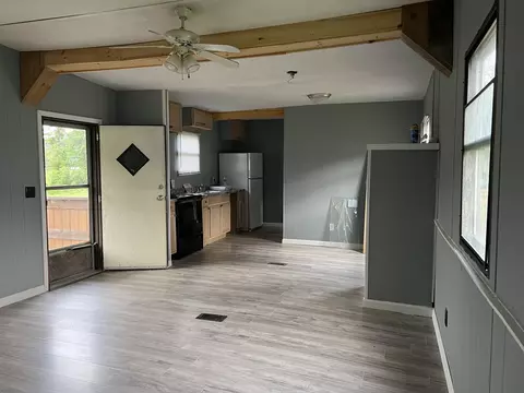 114 116 Marlow Lane Hampton Tn 37658, Hampton, TN 37658 photo 3