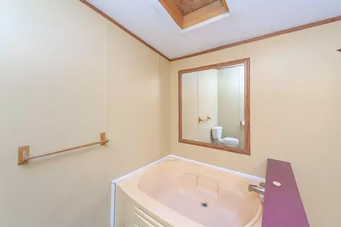 307 Oak Glen Circle Fall Branch Tn 37656, Fall Branch, TN 37656 photo 20