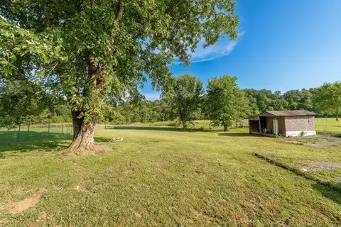 307 Oak Glen Circle Fall Branch Tn 37656, Fall Branch, TN 37656 photo 10