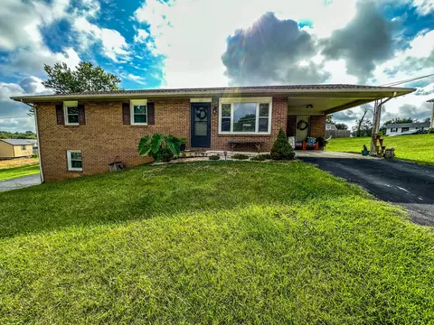 320 Sugartree Road Piney Flats Tn 37686, Piney Flats, TN 37686