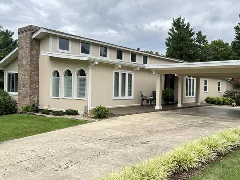1014 Somerset Drive Johnson City Tn 37604, Johnson City, TN 37604