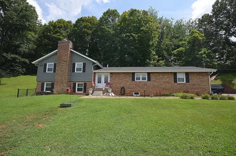 421 Ja Hodge Road Piney Flats Tn 37686, Piney Flats, TN 37686