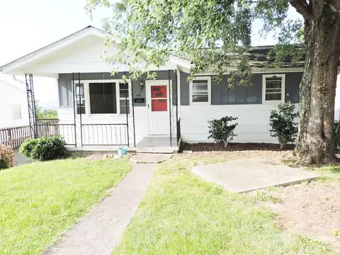 1727 Pendleton Street Kingsport Tn 37660, Kingsport, TN 37660