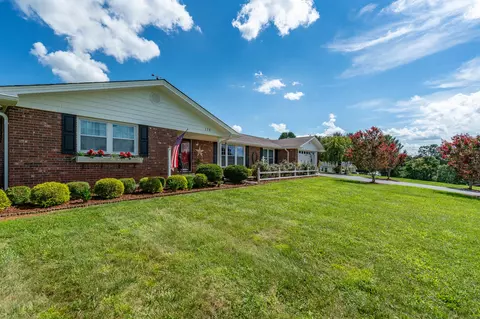172 Hilltop Drive Fall Branch Tn 37656, Fall Branch, TN 37656 photo 4