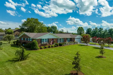 172 Hilltop Drive Fall Branch Tn 37656, Fall Branch, TN 37656
