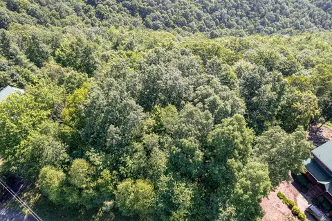 11 Callalantee Drive Mountain City Tn 37683 # -B, Mountain City, TN 37683