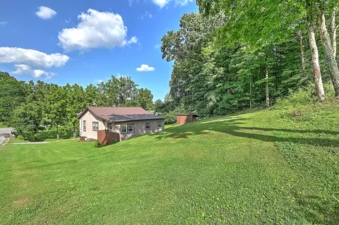 140 Amy Street Bristol Va 24201, Bristol, VA 24201 photo 3