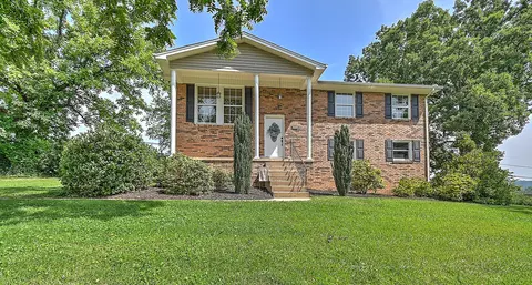 4028 Black Oak Drive Kingsport Tn 37660, Kingsport, TN 37660