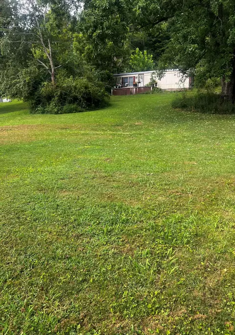 333 Hayes Road, Bluff City, TN 37618