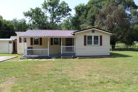 138 Peters Hollow Road Elizabethton Tn 37643, Elizabethton, TN 37643