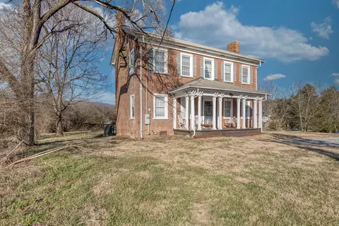 361 Blue Springs Road Elizabethton Tn 37643, Elizabethton, TN 37643