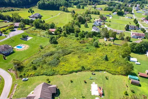 412 Brookside Drive Elizabethton Tn 37643, Elizabethton, TN 37643