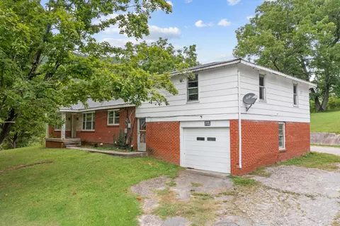 3864 State Hwy 33 Tazewell Tn 37879, Tazewell, TN 37879