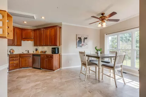 698 Allison Road Piney Flats Tn 37686, Piney Flats, TN 37686 photo 11