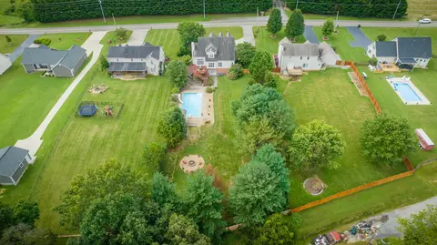 698 Allison Road Piney Flats Tn 37686, Piney Flats, TN 37686 photo 55