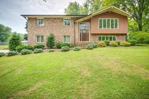 3704 Arrowhead Trail Kingsport Tn 37664, Kingsport, TN 37664