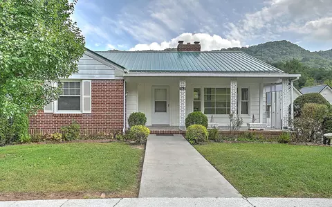 563 W Jackson Street Gate City Va 24251, Gate City, VA 24251