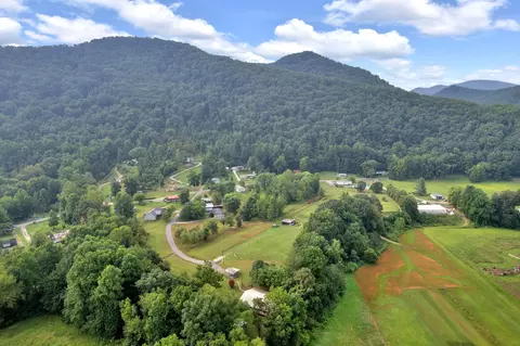 130 Bill Lockner Road Erwin Tn 37650, Erwin, TN 37650 photo 33