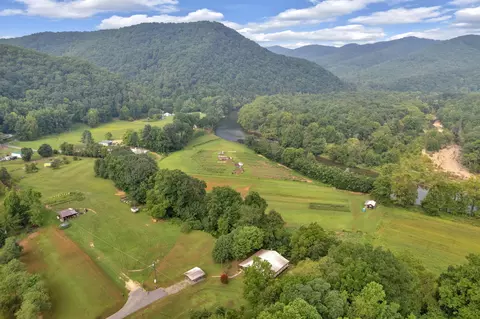 130 Bill Lockner Road Erwin Tn 37650, Erwin, TN 37650 photo 4