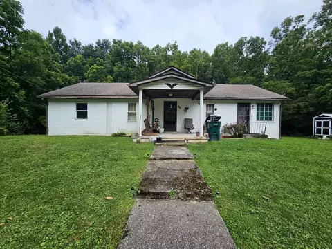 109 SE Central Street Coeburn Va 24230, Coeburn, VA 24230