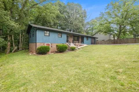 4057 Black Oak Road Kingsport Tn 37660, Kingsport, TN 37660