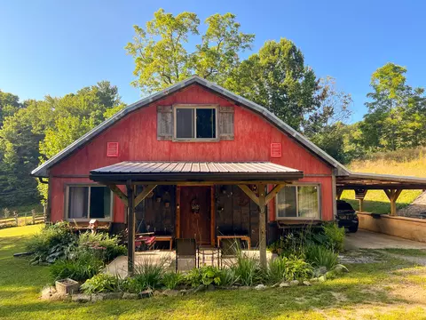 2441 Bulldog Road Trade Tn 37691, Trade, TN 37691