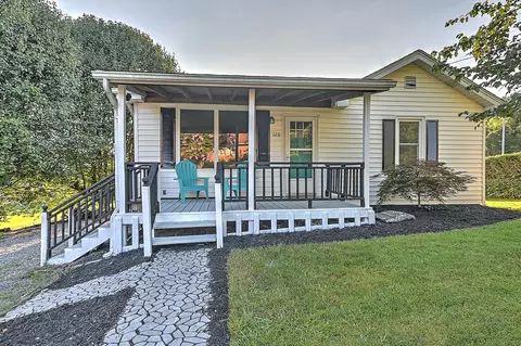128 Fairfax Road Kingsport Tn 37660, Kingsport, TN 37660