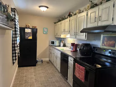 102 Cedar Lane Gray Tn 37615, Gray, TN 37615 photo 11