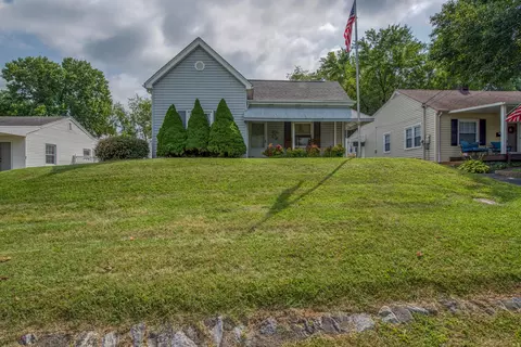 1213 Maryland Avenue Bristol Tn 37620, Bristol, TN 37620