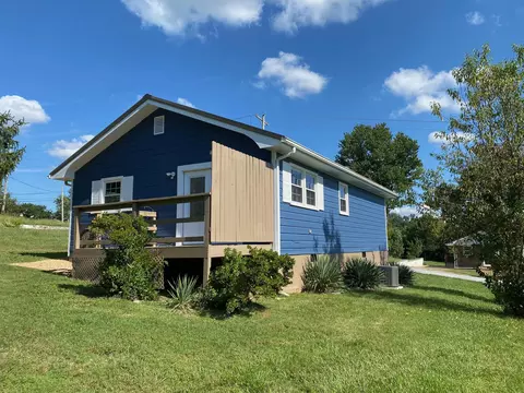 417 Juniper Street Greeneville Tn 37745, Greeneville, TN 37745 photo 2