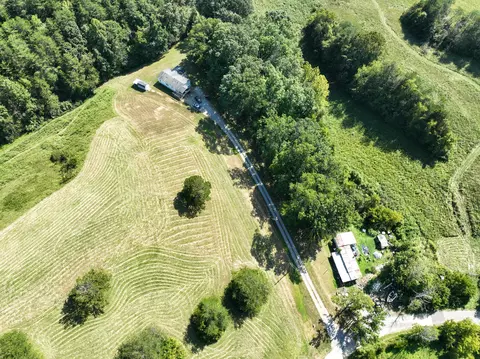 2090 Chimney Top Loop Fall Branch Tn 37656, Fall Branch, TN 37656 photo 44