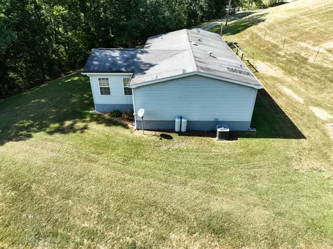 2090 Chimney Top Loop Fall Branch Tn 37656, Fall Branch, TN 37656 photo 39