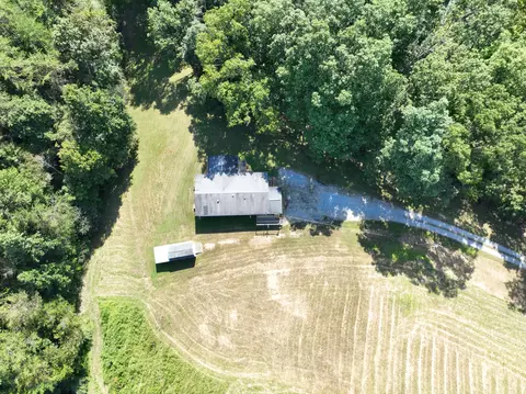 2090 Chimney Top Loop Fall Branch Tn 37656, Fall Branch, TN 37656 photo 43