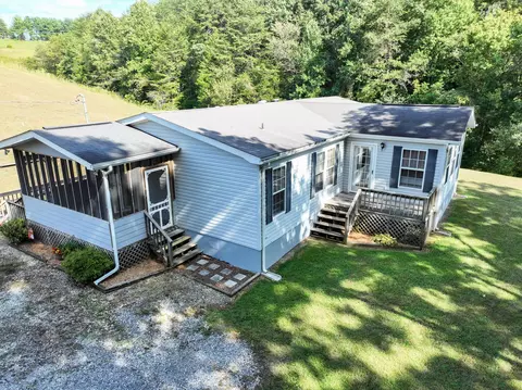 2090 Chimney Top Loop Fall Branch Tn 37656, Fall Branch, TN 37656