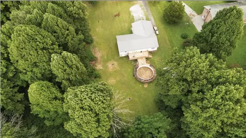 455 Hickory Drive Bristol Va 24201, Bristol, VA 24201 photo 3