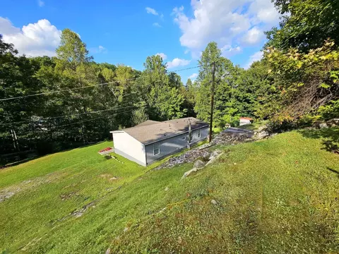 8304 Fishman Road Pound Va 24279, Pound, VA 24279 photo 8