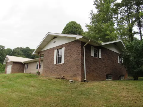 3679 High Point Road Castlewood Va 24224, Castlewood, VA 24224