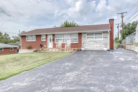 608 Jackson Place Kingsport Tn 37660, Kingsport, TN 37660