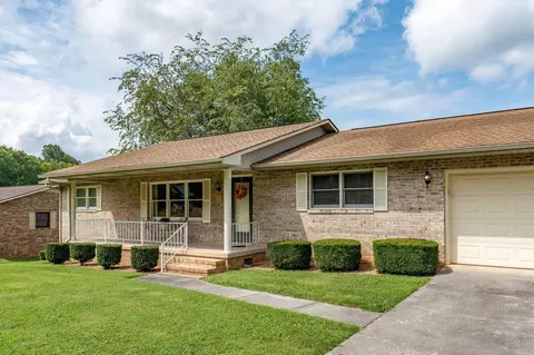 311 Simmons Avenue Erwin Tn 37650, Erwin, TN 37650 photo 2