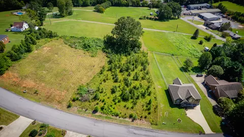 120 Landon Drive Mount Carmel Tn 37645, Mount Carmel, TN 37645