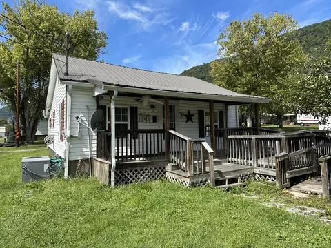 7 E 21st S Street Big Stone Gap Va 24219, Big Stone Gap, VA 24219
