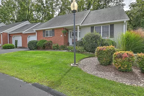 1725 W Lakeview Drive 32 Johnson City Tn 37601, Johnson City, TN 37601