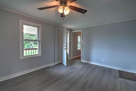 457 Spring Street Bristol Va 24201, Bristol, VA 24201 photo 8