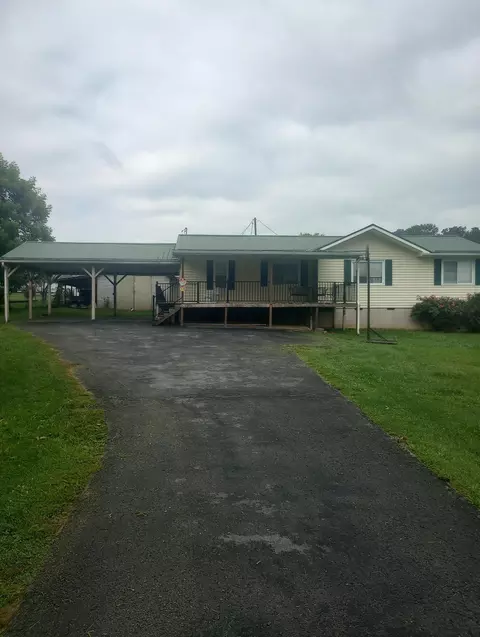 80 Dalton Street Cedar Bluff Va 24609, Cedar Bluff, VA 24609