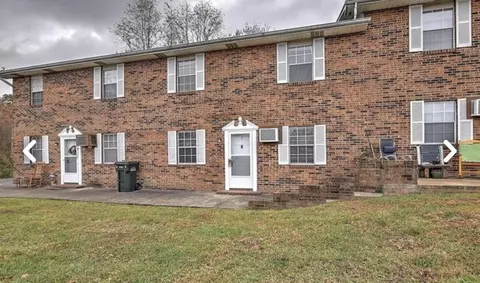 800 Crestview Drive, Greeneville, TN 37745